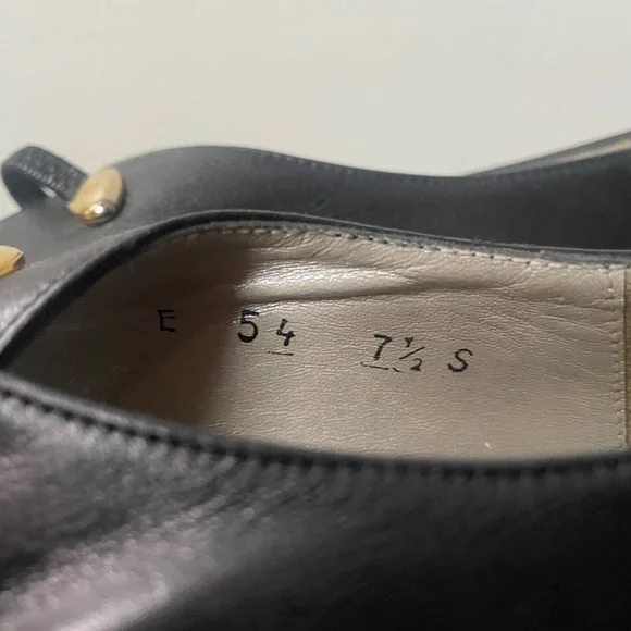 Ingledews - Picture 3 of 5